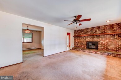 288 Middle Ave, Langhorne, PA 19047 - photo 4