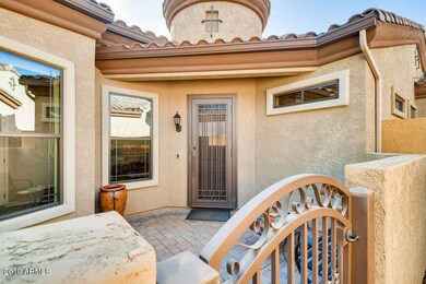 PRIVATE COURTYARD