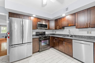 62 Brookstone Cir, Morris Plains, NJ 07950 - photo 4