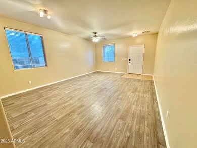 42564 W Palmyra Ln, Maricopa, AZ 85138 - photo 2