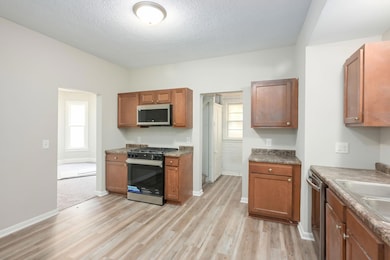 42 Front Ave, Saint Paul, MN 55117 - photo 3