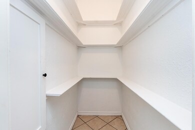 909 Sandefur St, Longview, TX 75601 - photo 7