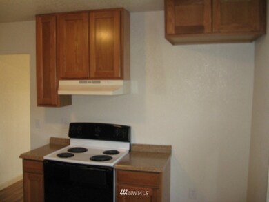 937 SW 20th St, Chehalis, WA 98532 - photo 5