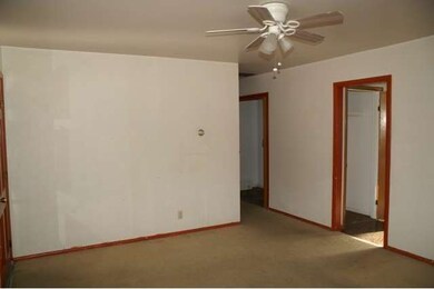 2835 Brentwood Dr, Anderson, IN 46011 - photo 4