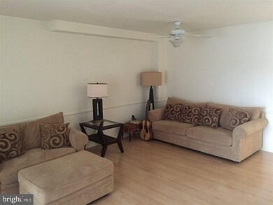 469 W Caracas Ave, Hershey, PA 17033 - photo 2