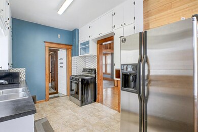 625 1st St, Kenyon, MN 55946 - photo 5