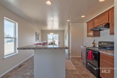 3035 W Fuji Ct, Kuna, ID 83634 - photo 4