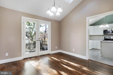 14 Shagbark Ln, Harpers Ferry, WV 25425 - photo 6