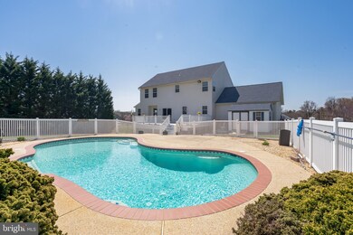 8021 Niagara Ct, Owings, MD 20736 - photo 2