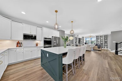 11255 Talamore Cir unit 13, Frontenac, MO 63131 - photo 7