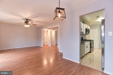 9455 Brett Ln, Columbia, MD 21045 - photo 7