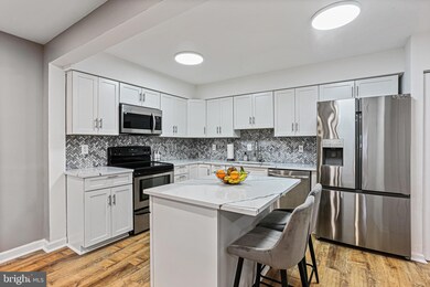 11415 Hawks Ridge Terrace unit 81, Germantown, MD 20876 - photo 4