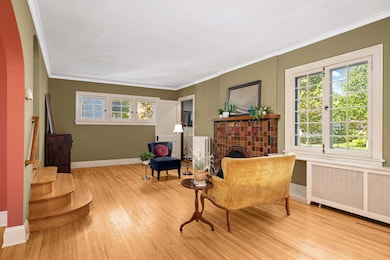 1926 Lincoln Ave, Saint Paul, MN 55105 - photo 5