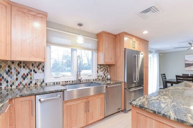 10 Squire Ct, East Walpole, MA 02032 - photo 6