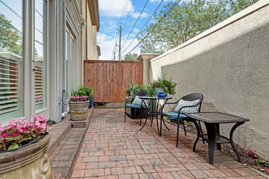 7726 N Hunters Creekway Dr, Houston, TX 77055 - photo 2