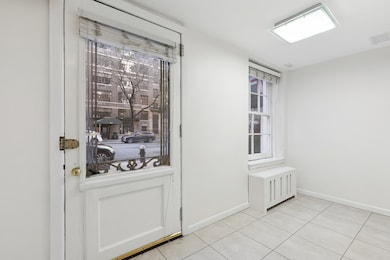 340 W 72nd St unit 1N, New York, NY 10023 - photo 2