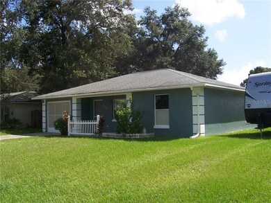 5433 Genevieve Cir, Zephyrhills, FL 33542 - photo 2