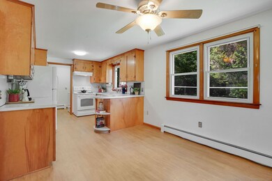 70 Fletcher Rd, Enfield, CT 06082 - photo 7