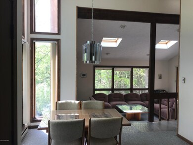 1362 Waterview Dr, Scotrun, PA 18355 - photo 3