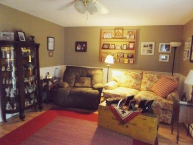 160 Ayer Rd unit D, Shirley, MA 01464 - photo 6