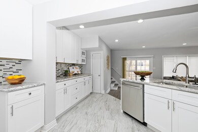 18343 Dundee Ave, Homewood, IL 60430 - photo 3