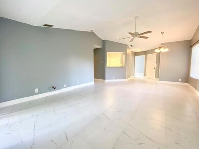 815 W Boynton Beach Blvd unit 16-201, Boynton Beach, FL 33426 - photo 6