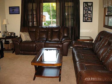 2 Aetna Way, Johnston, RI 02919 - photo 6