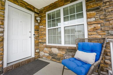 832 S Fork Dr, Easton, PA 18040 - photo 2