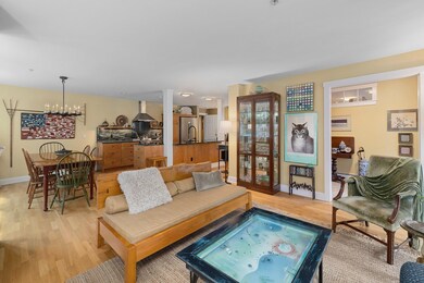 162 S Main St unit 1, Stowe, VT 05672 - photo 6