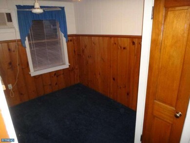 4448 Salmon St, Philadelphia, PA 19137 - photo 7