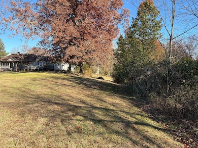 1103 Evans St, Summersville, WV 26651 - photo 3