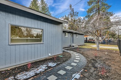 755 NE 12th St, Bend, OR 97701 - photo 5