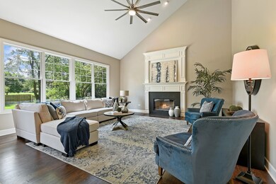 440 W Gartner Rd, Naperville, IL 60540 - photo 5