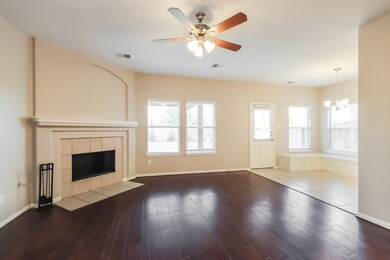 31727 Forest Oak Park Ct, Conroe, TX 77385 - photo 5