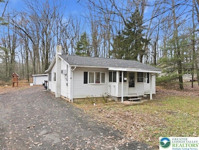 178 Ash Ln, Kunkletown, PA 18058 - photo 2