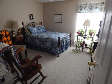 408 Castlewood Ln, Lebanon, TN 37087 - photo 5