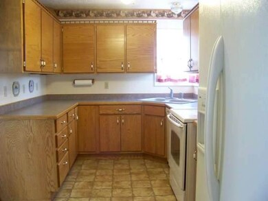 3692 N Eshelman Rd, North Platte, NE 69101 - photo 6