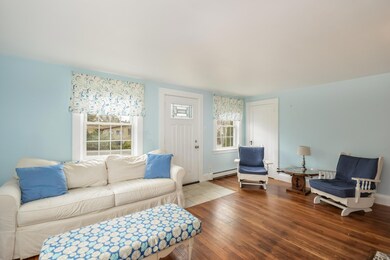 8 Rip Van Winkle Way, Buzzards Bay, MA 02532 - photo 2