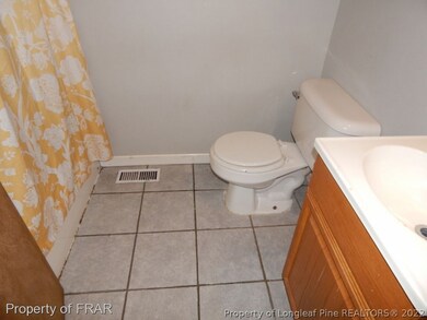 259 Channing Dr, Fayetteville, NC 28303 - photo 6