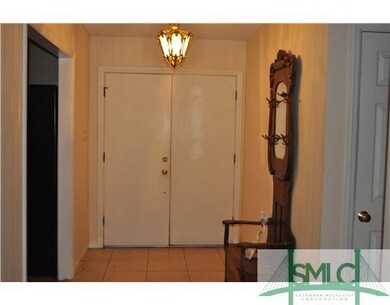 126 Chatsworth Rd, Savannah, GA 31410 - photo 2