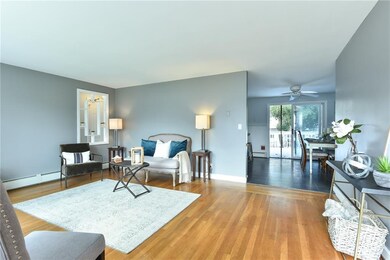 7 Quaker Ln, Greenville, RI 02828 - photo 3