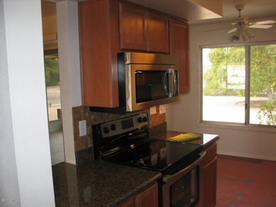 9622 W Cottonwood Dr, Sun City, AZ 85373 - photo 7