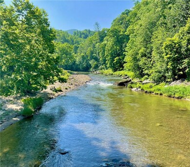 11945 Us Hwy 19w Rd, Burnsville, NC 28714 - photo 5