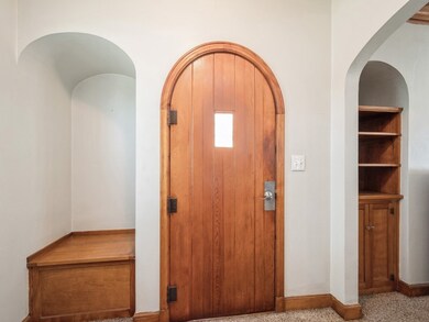 Adorable arches in the home