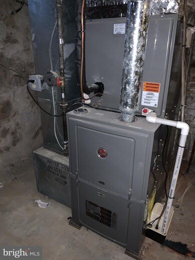 902 Girard Ave, Swarthmore, PA 19081 - photo 3