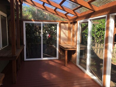 960 sun room