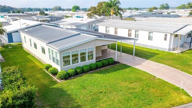 36946 Tara Ave, Zephyrhills, FL 33542 - photo 4