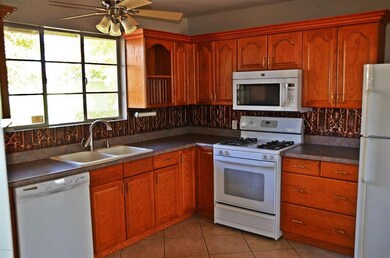 Kitchen1