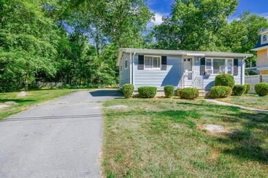 3 North Rd unit 1, Mattapoisett, MA 02739 - photo 2