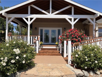 39485 Colleen Way, Temecula, CA 92592 - photo 2